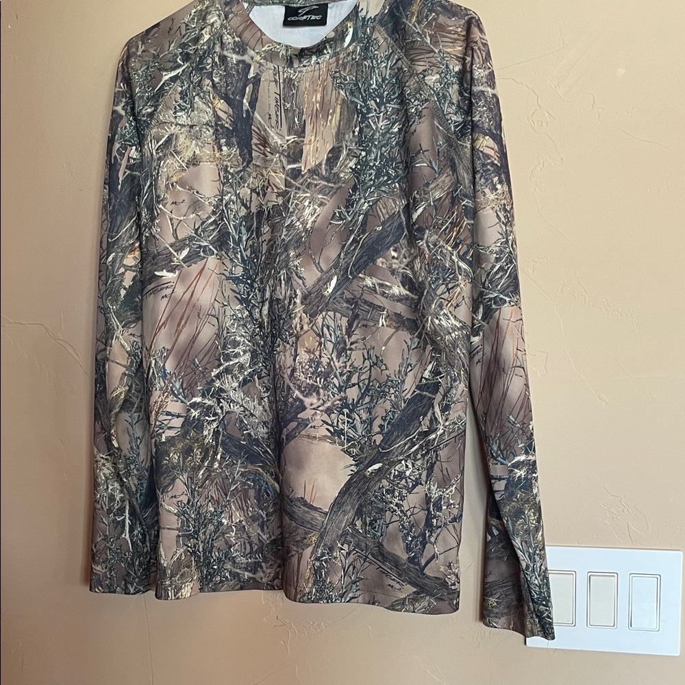GORETEC Men's Long Sleeve Camouflage Crewneck Shirt - Brown/Green/Black